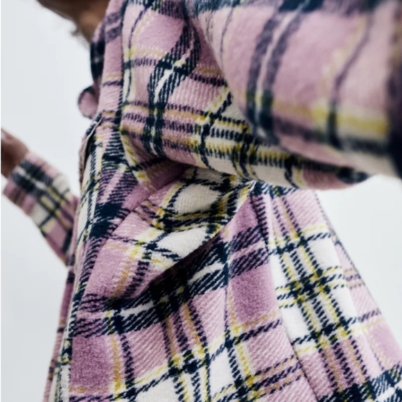 Shacket - Picture 5 of 5